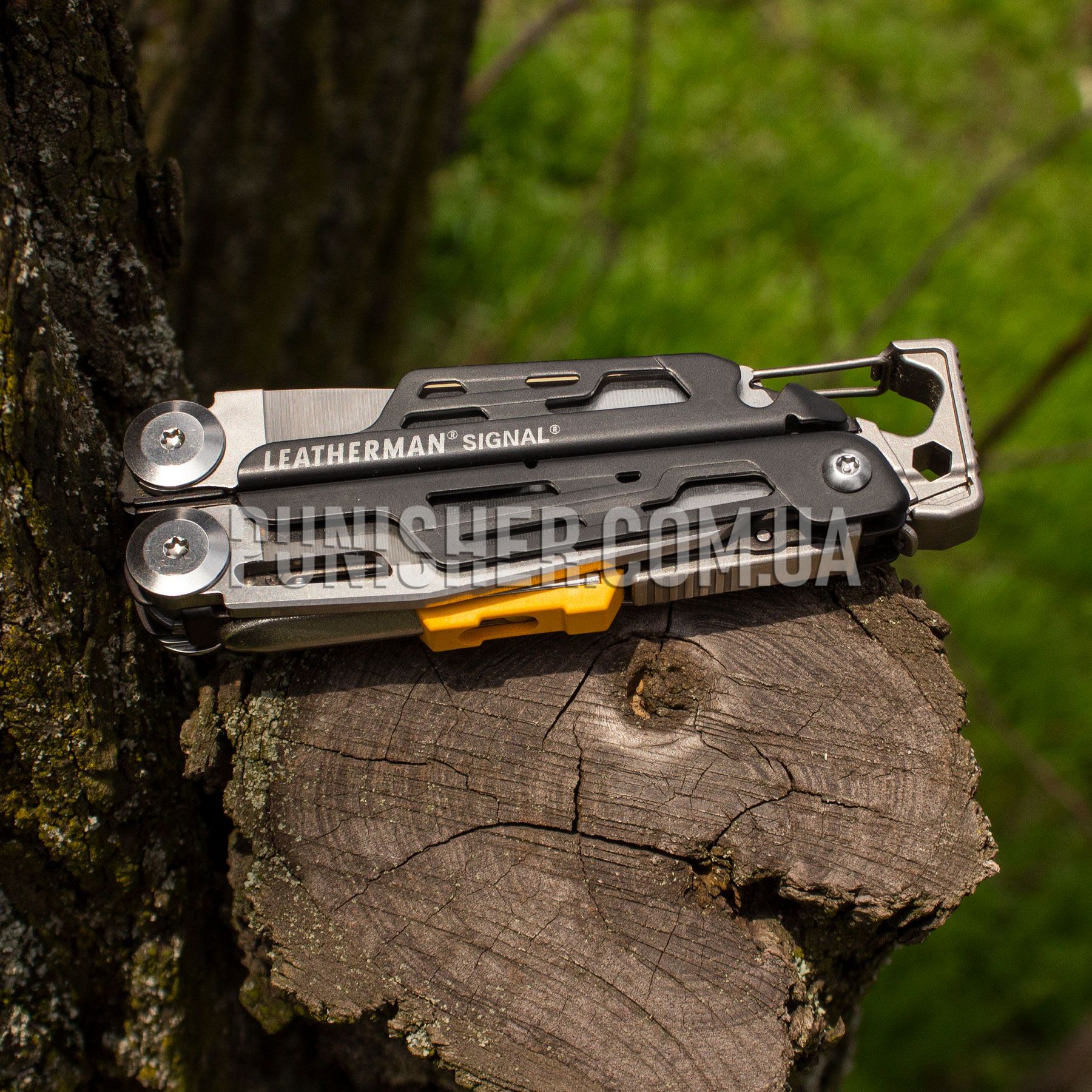 Leatherman Signal Multitool Silver buy with international delivery ...