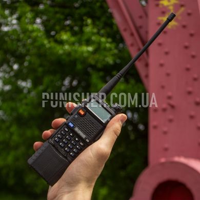 Baofeng UV-5R Portable Two-Way Radio with high capacity battery, Black, VHF: 136-174 MHz, UHF: 400-520 MHz