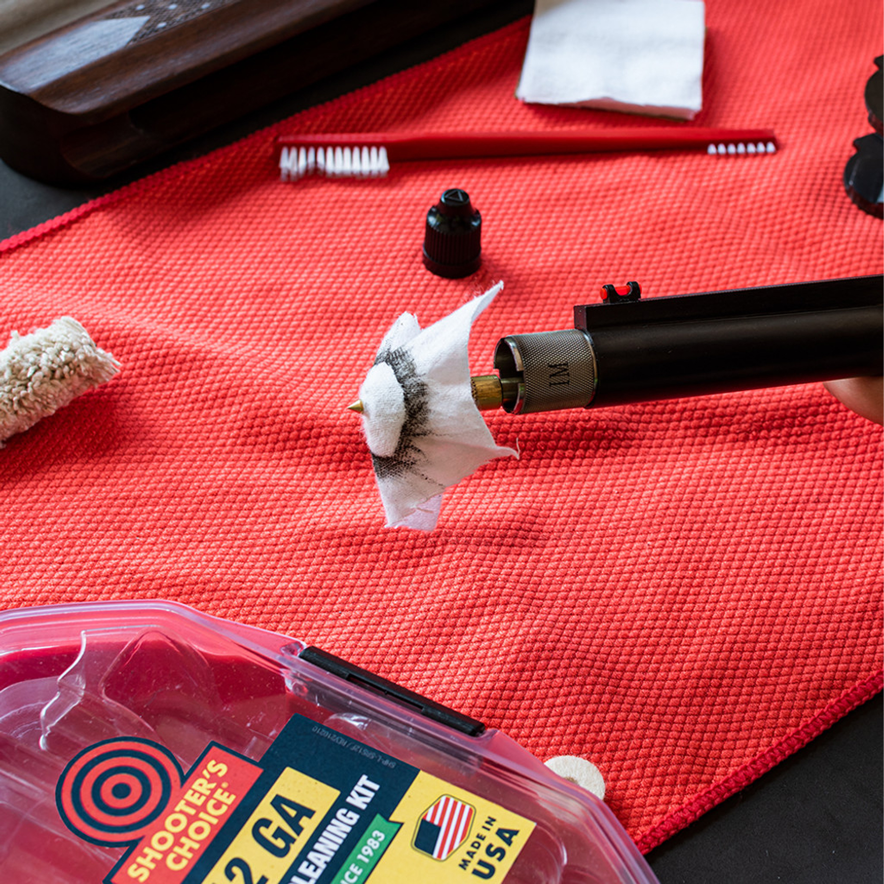 Cleaning tools on the red mat
