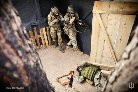 Clearing the room with the loss of one soldier