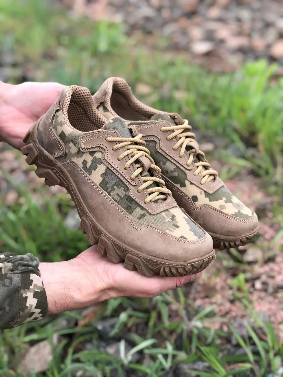 Summer tactical sneakers made of sturdy fabric in a pixel print
