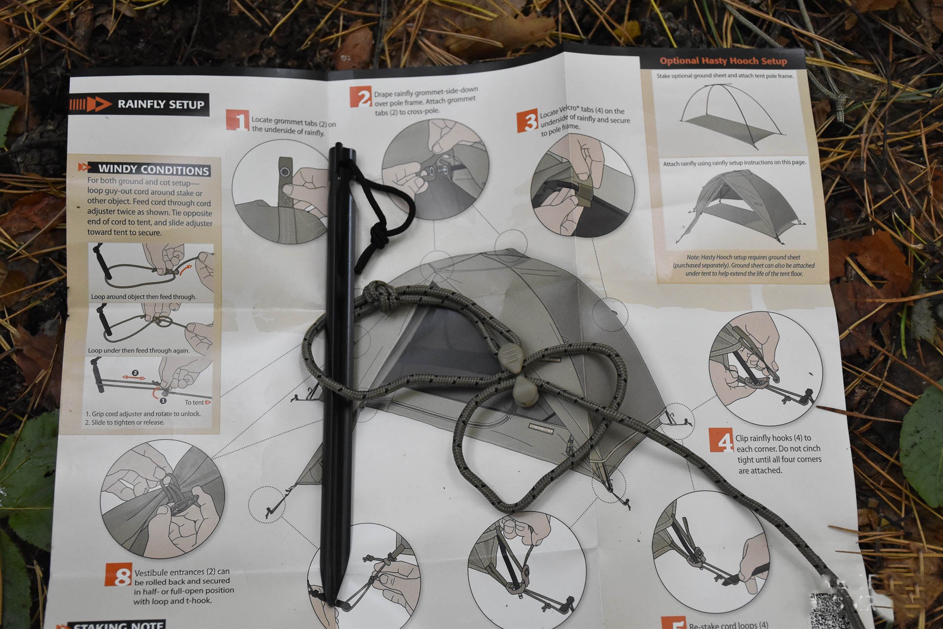 Assembly instructions from the tent manufacturer