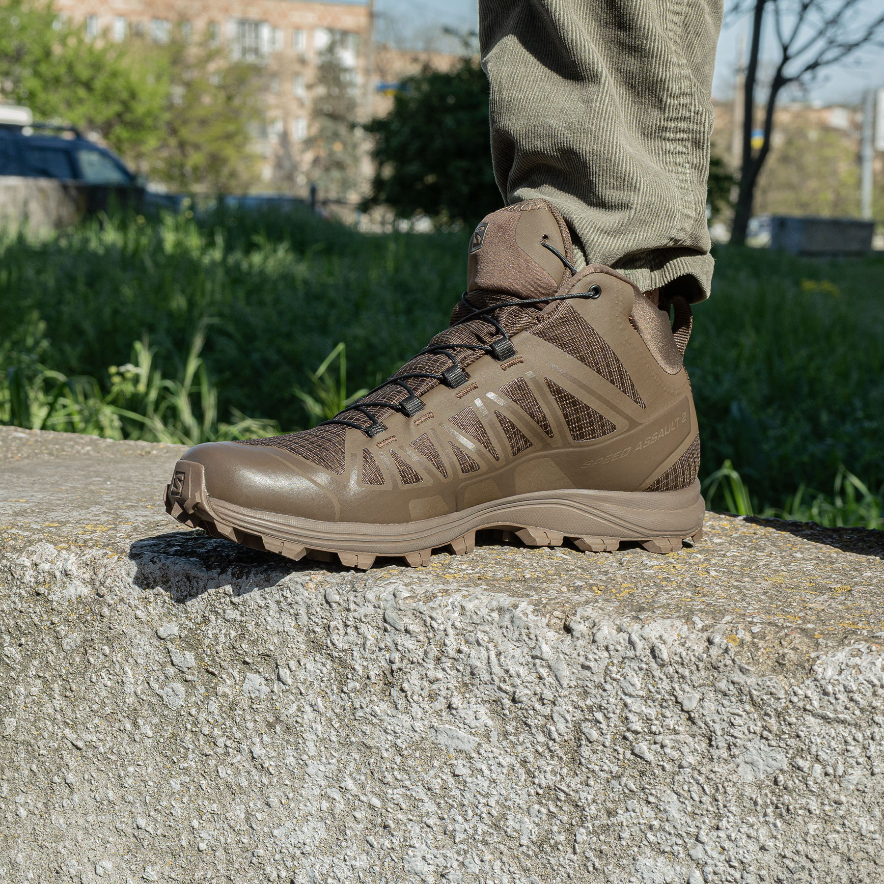 Outsole resistant to heat and aggressive surfaces